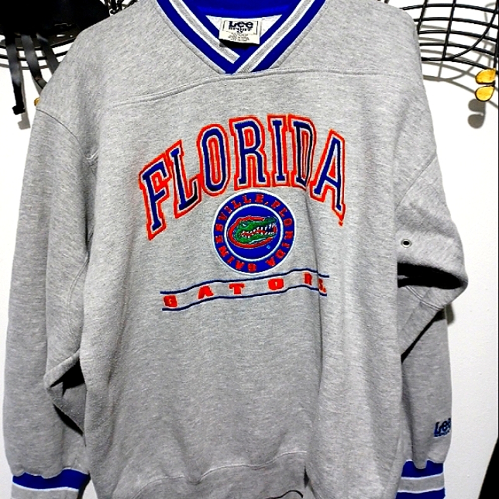Vintage 90's Florida Gators Sweatshirt/Crewneck by Lee Sports Size Mens Large